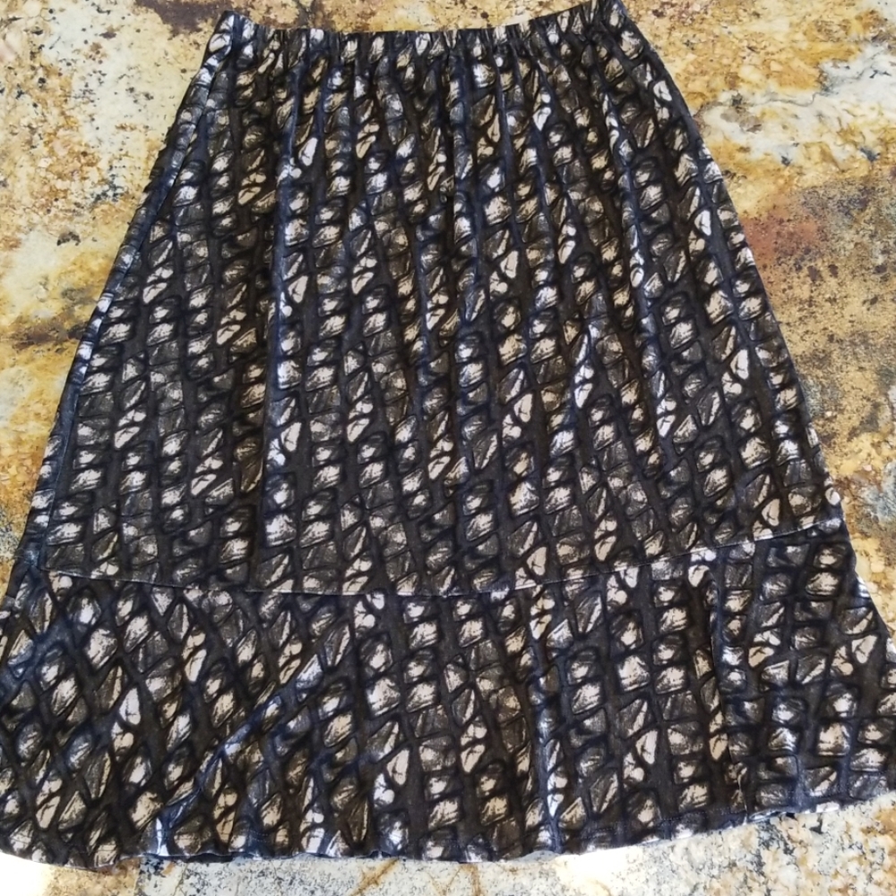 Black/Brown Patterned Medium George Skirt
